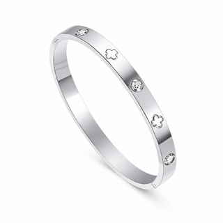 🎁 The Luxe Clover Bangle (Silver, Gold & Rose Gold) (100% off)